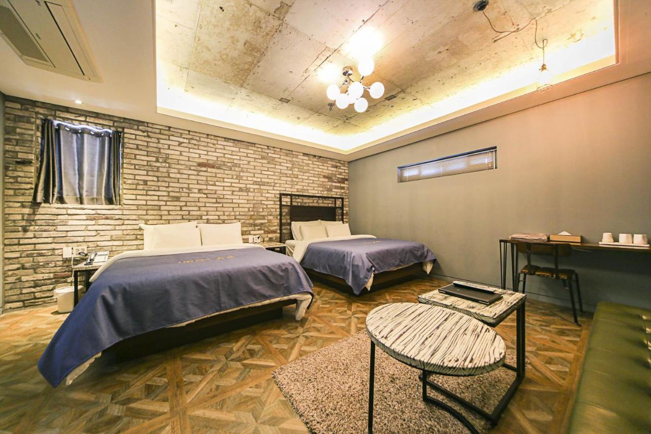 Hotel Myeongjak ชุนชอน ภายนอก รูปภาพ