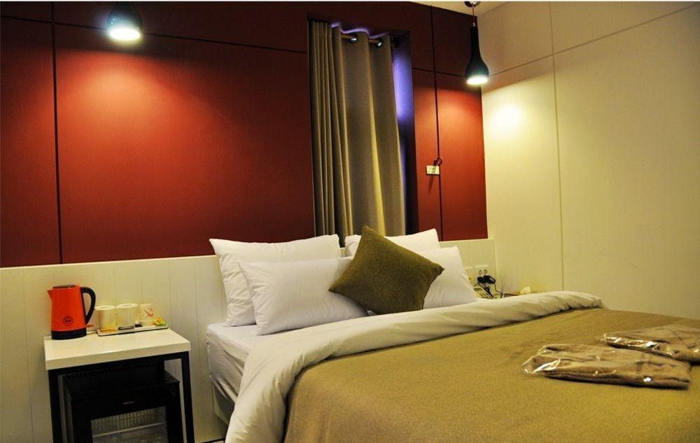 Hotel Myeongjak ชุนชอน ภายนอก รูปภาพ