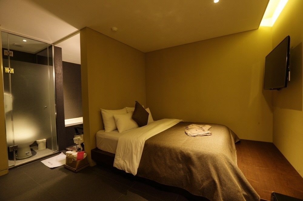 Hotel Myeongjak ชุนชอน ภายนอก รูปภาพ
